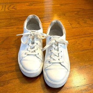 Naturalizer Leather Sneakers. Size 8.5
